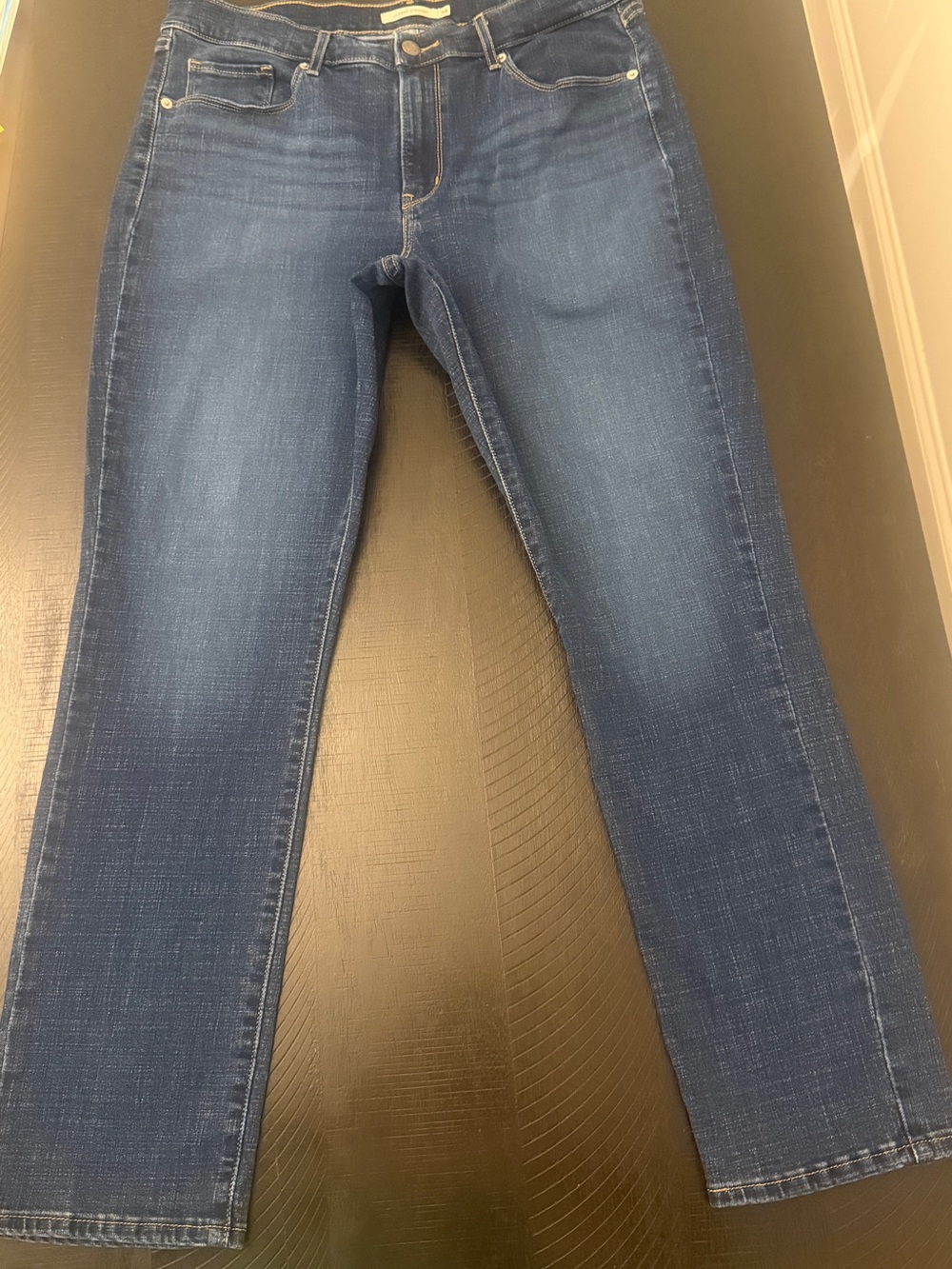 Levi's Classic Straight Casual Dark Blue Wash Jeans Size 14 Cotton Blend Stretch